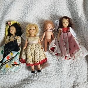 Vitage Nancy Ann Storybook Dolls.